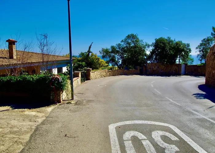 V&v Lloret- Europa 滨海略雷特